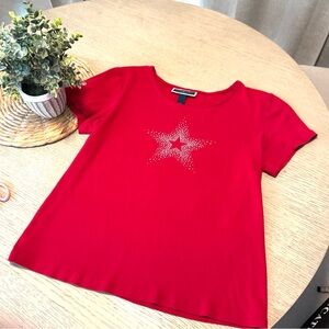 Red Tee Top Shirt Star in Studs 100% Cotton Machine Wash Karen Scott